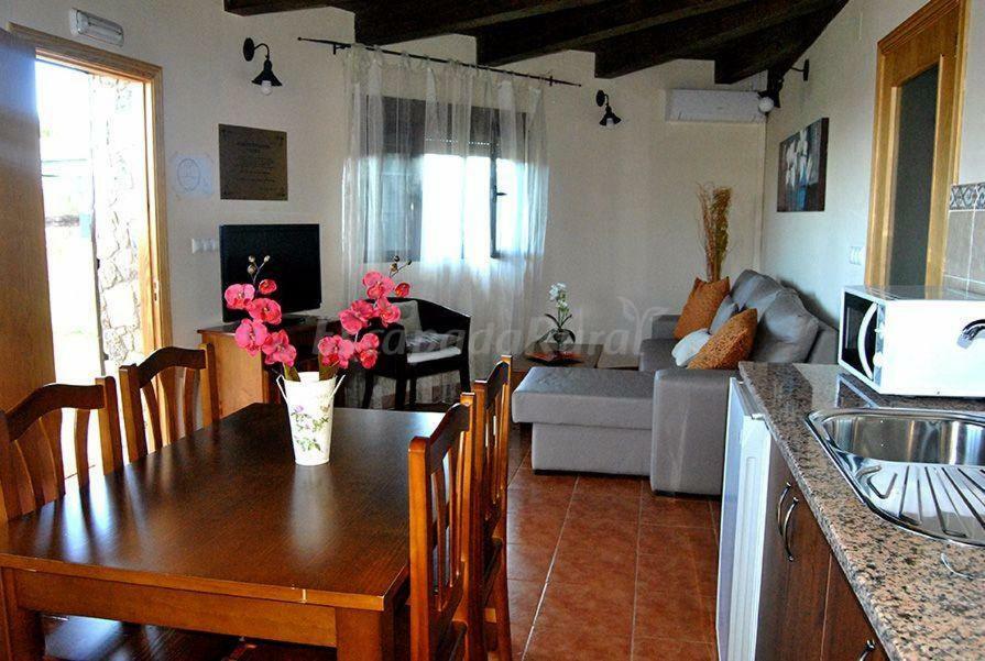 Casa Rural La Dehesa Cilleros Exterior foto